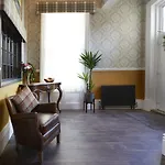 Ashburton House - 4*