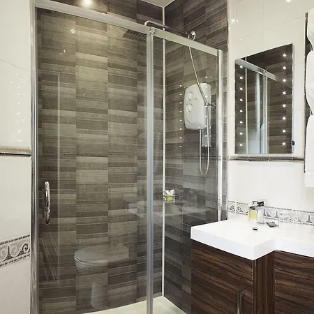 Ashburton House - Konukevi Scarborough