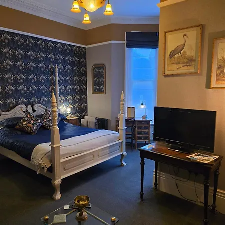 Ashburton House -