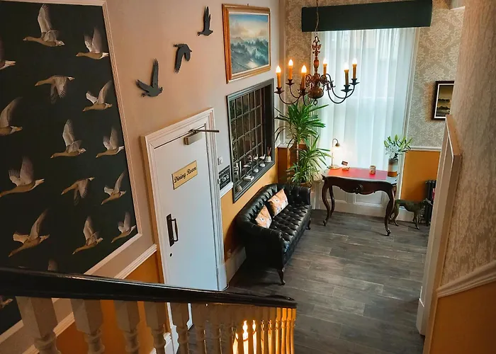 Ashburton House - Guest house