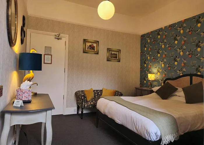 Ashburton House - Guest house