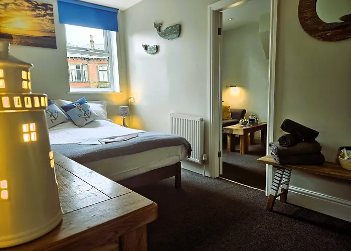 Ashburton House - 4* Scarborough