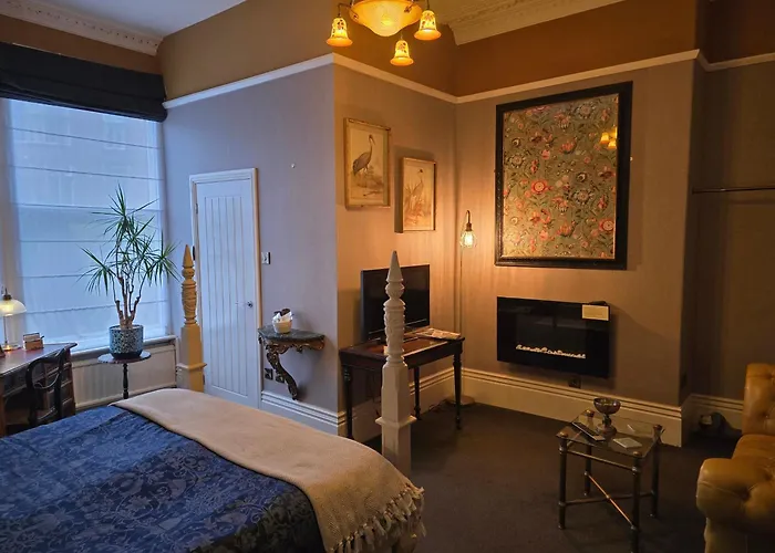 Ashburton House - Guest house