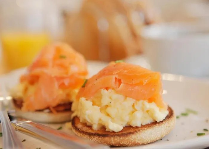 Ashburton House - Guest house