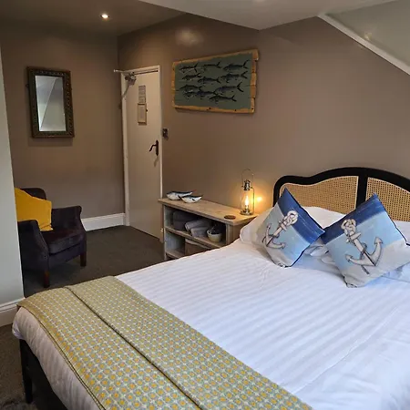 Ashburton House - Scarborough