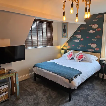 Ashburton House - Scarborough