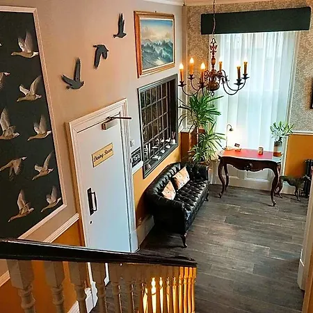 Ashburton House -